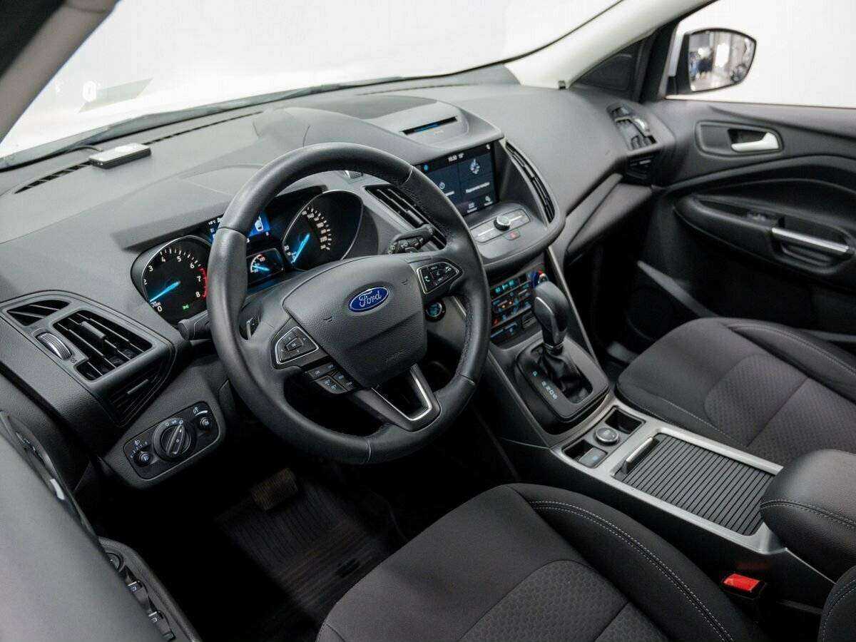 Купить Ford Kuga, 2017, 132 800 км, фото №14