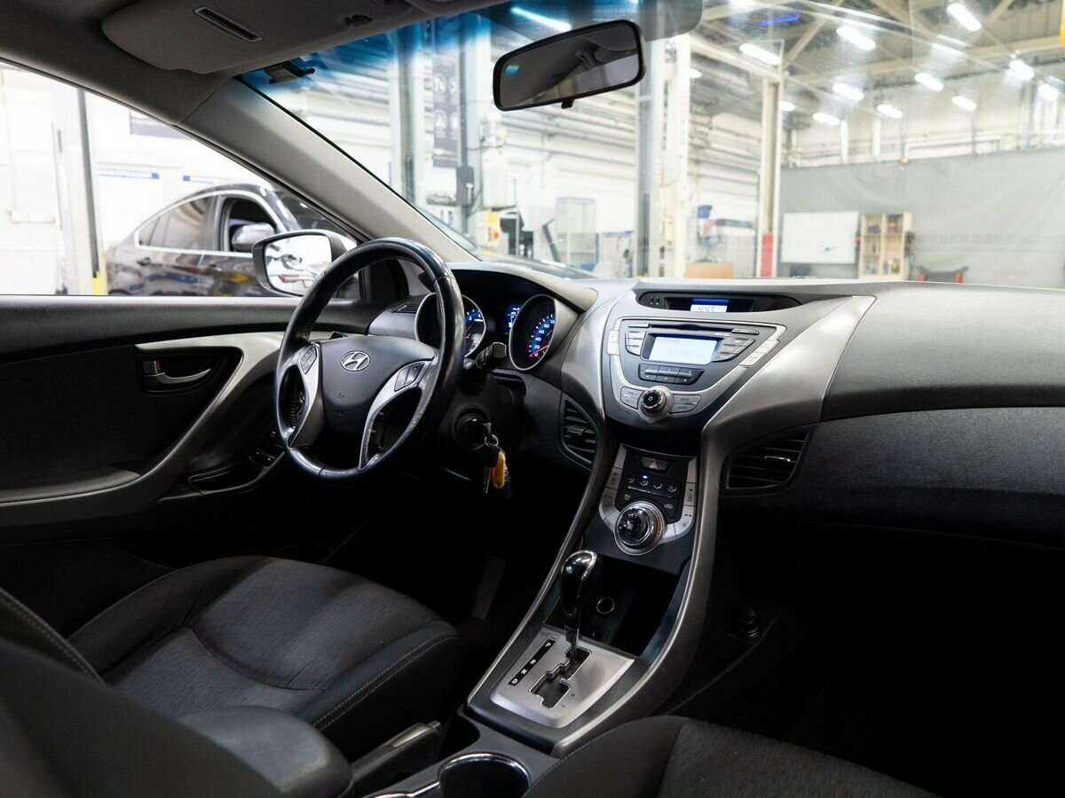 Купить Hyundai Elantra, 2012, 197 450 км, фото №16