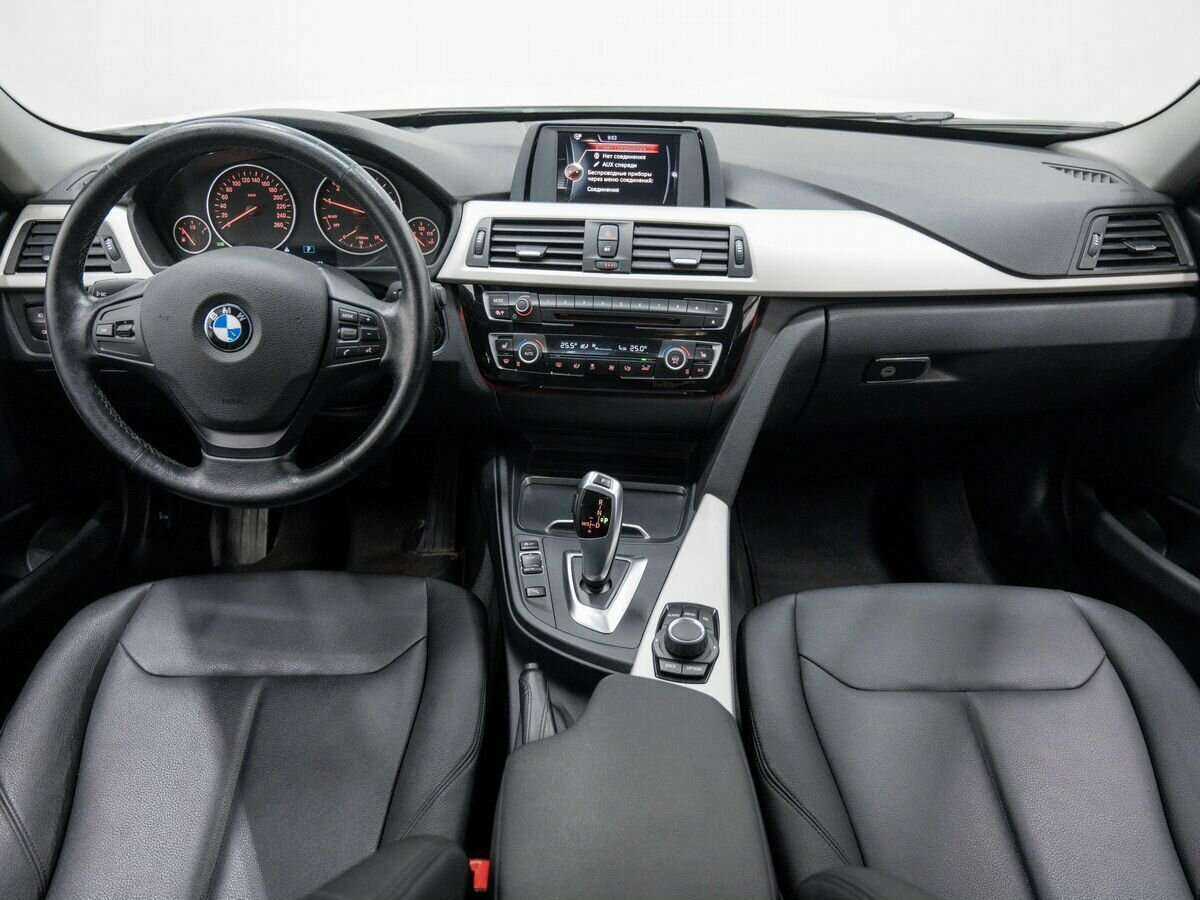 Купить BMW 3 серии 320i, 2015, 133 632 км, фото №10