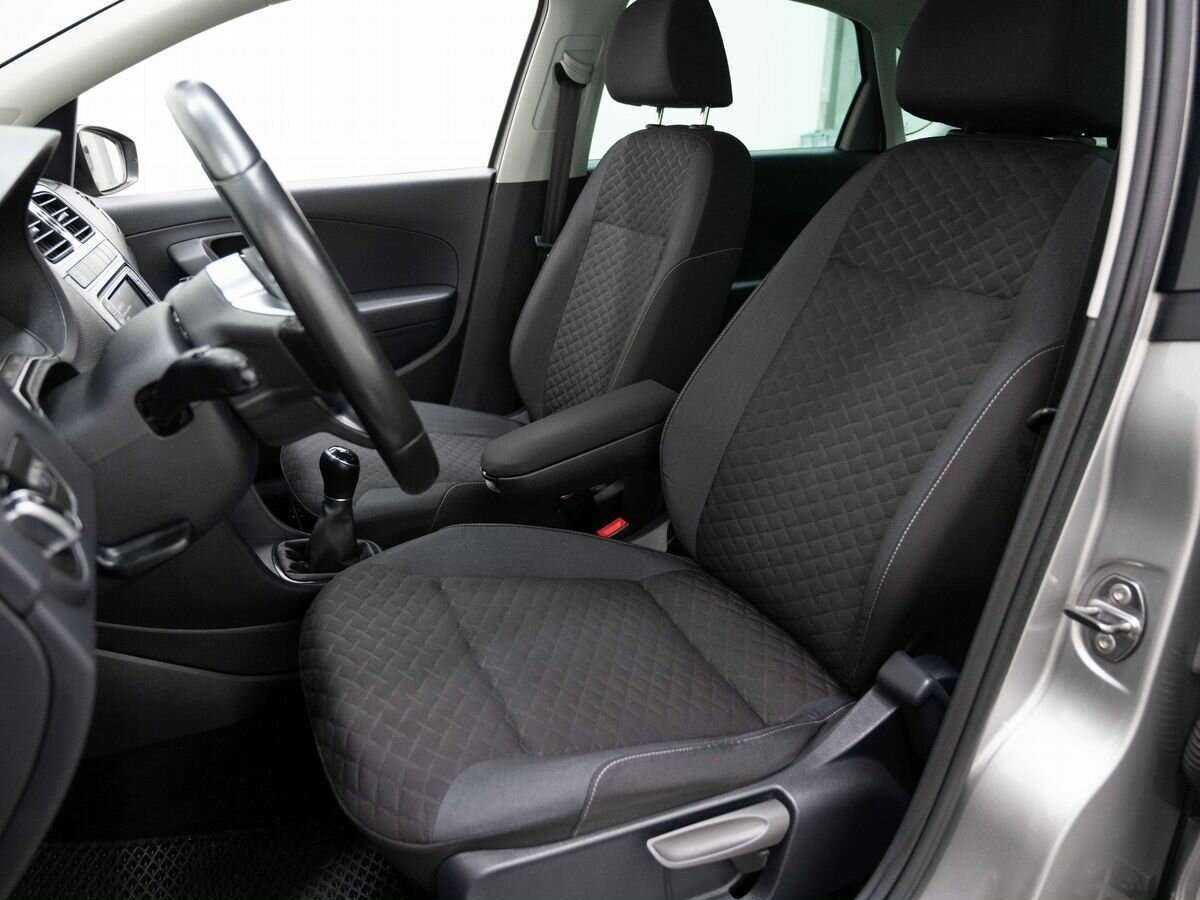 Купить Volkswagen Polo, 2018, 99 000 км, фото №8