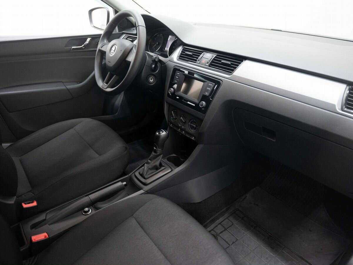 Купить Skoda Rapid, 2017, 68 800 км, фото №11