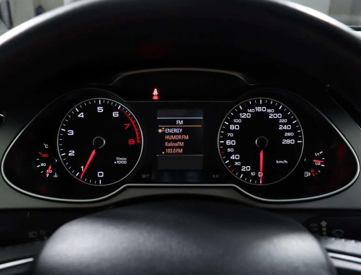 Купить Audi A4, 2014, 93 694 км, фото №16