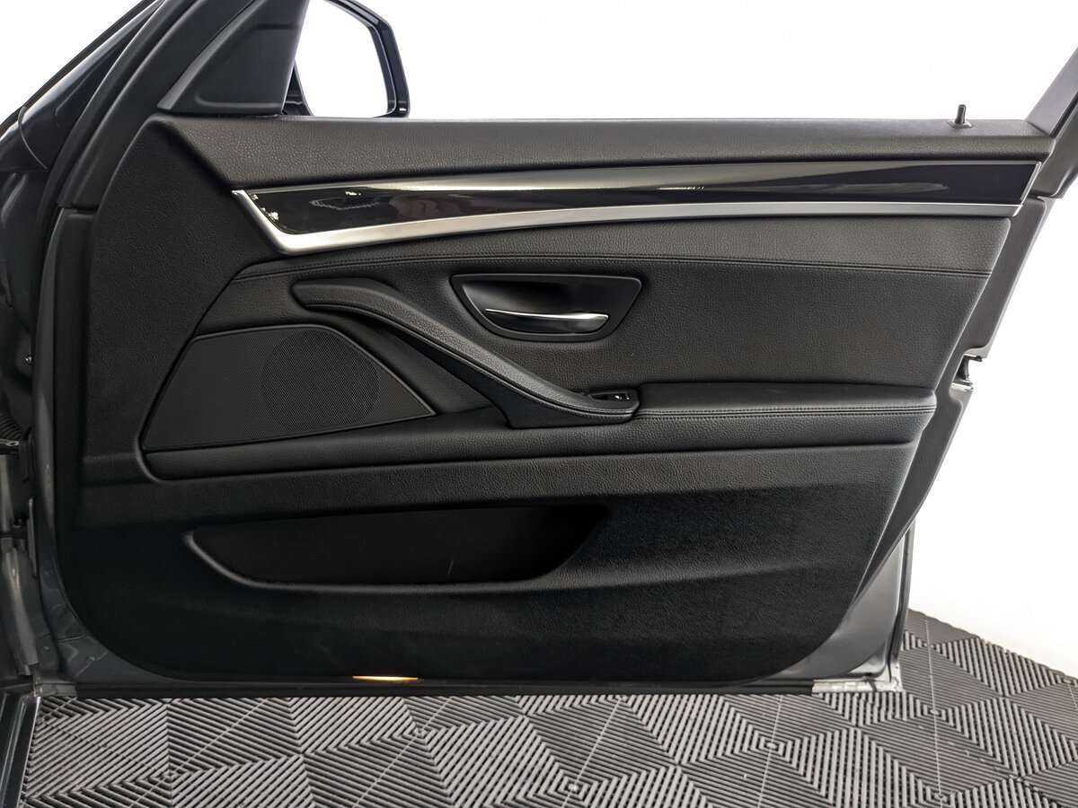 Купить BMW 5 серии 528i xDrive, 2014, 168 988 км, фото №19