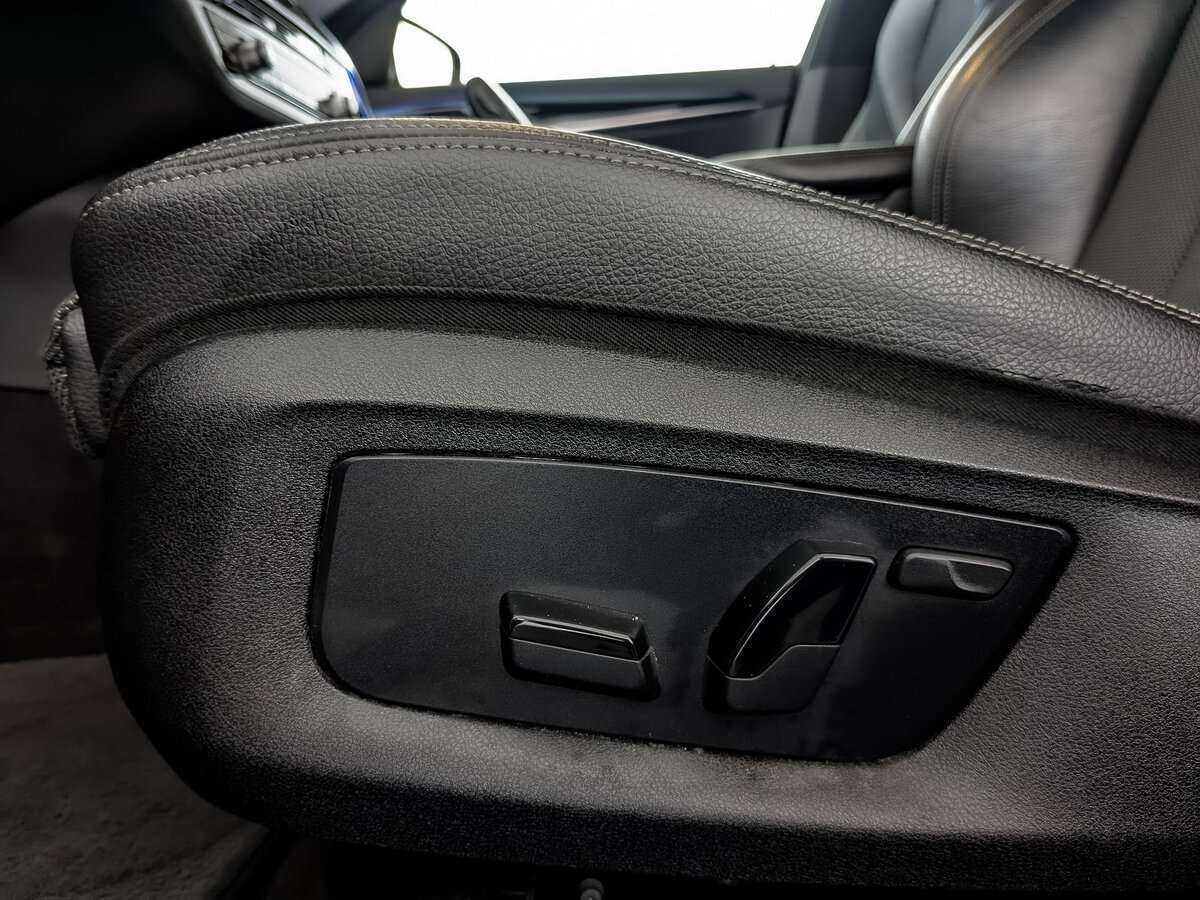 Купить BMW 5 серии 520d, 2017, 141 423 км, фото №21