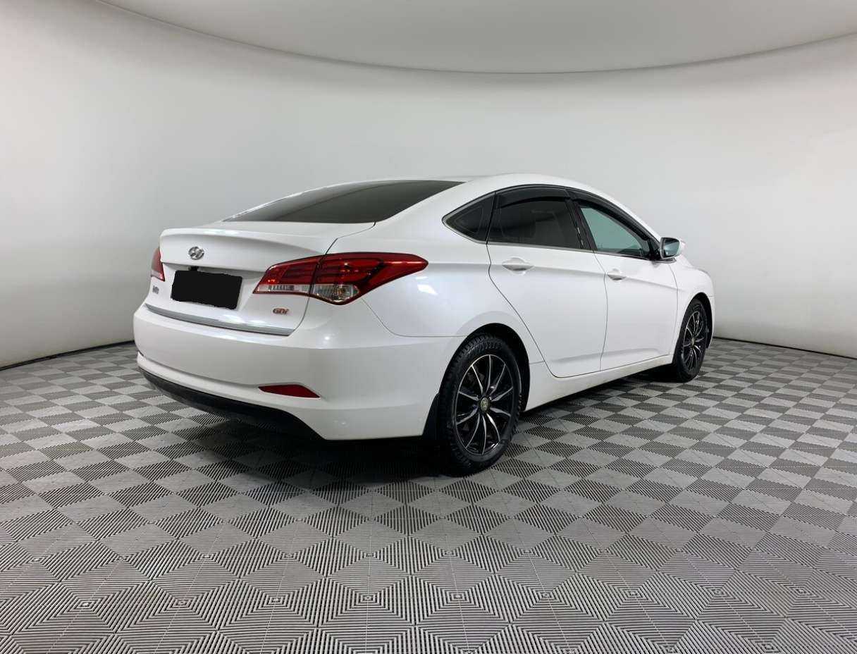 Купить Hyundai i40, 2015, 167 712 км, фото №5