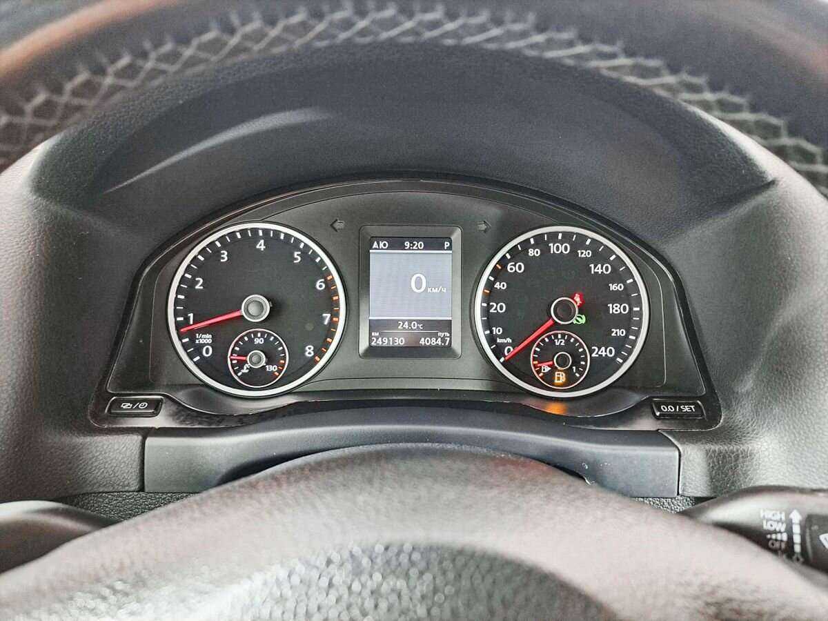 Купить Volkswagen Tiguan, 2013, 249 130 км, фото №11