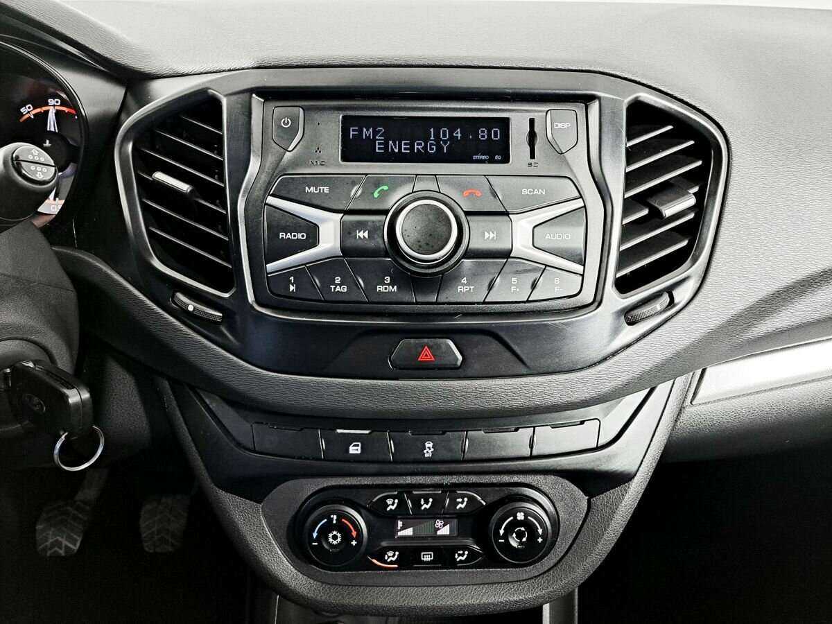 Купить Lada (ВАЗ) Vesta, 2020, 51 667 км, фото №11