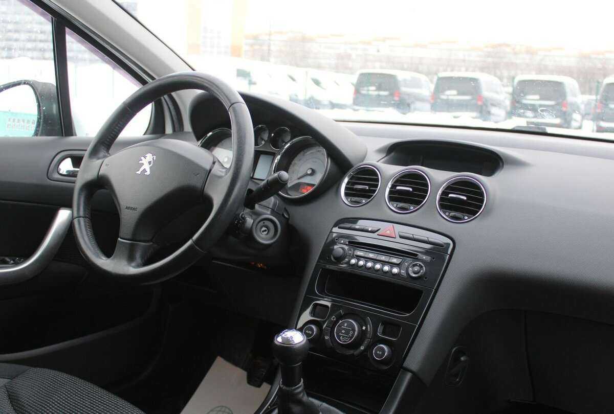 Купить Peugeot 408, 2014, 196 000 км, фото №7