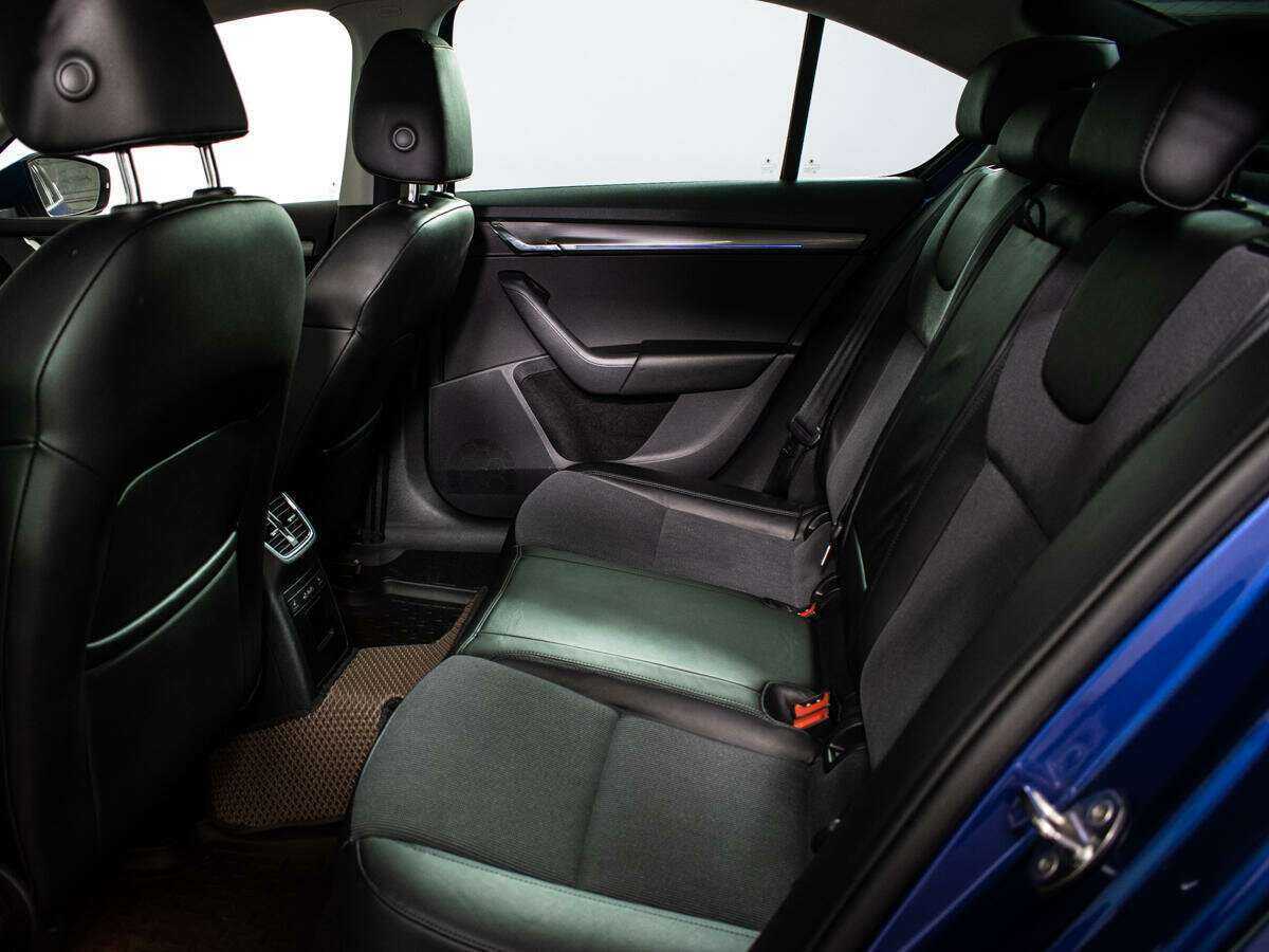 Купить Skoda Octavia, 2020, 72 000 км, фото №10