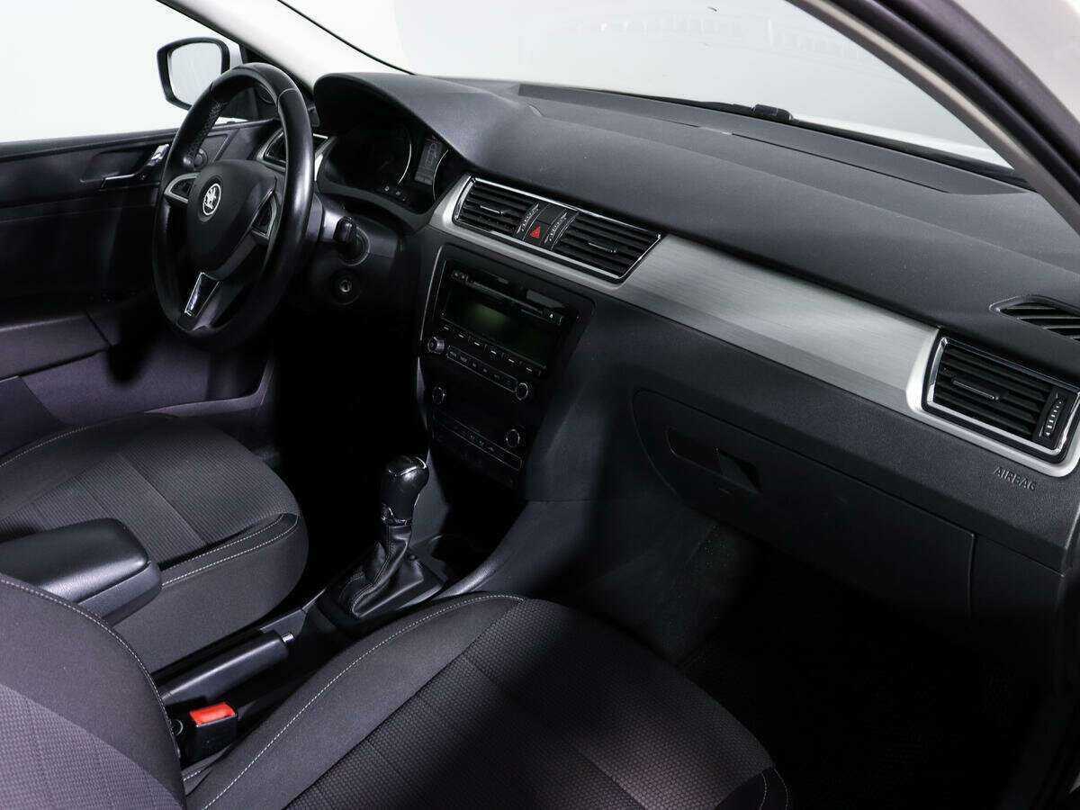 Купить Skoda Rapid, 2014, 124 321 км, фото №8