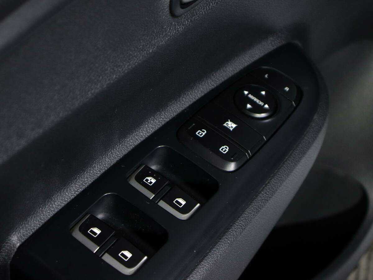 Купить Kia Rio X-Line, 2018, 98 000 км, фото №15