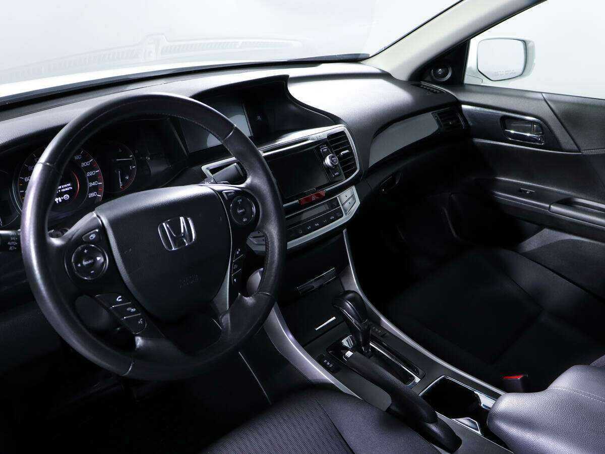 Купить Honda Accord, 2013, 40 485 км, фото №11