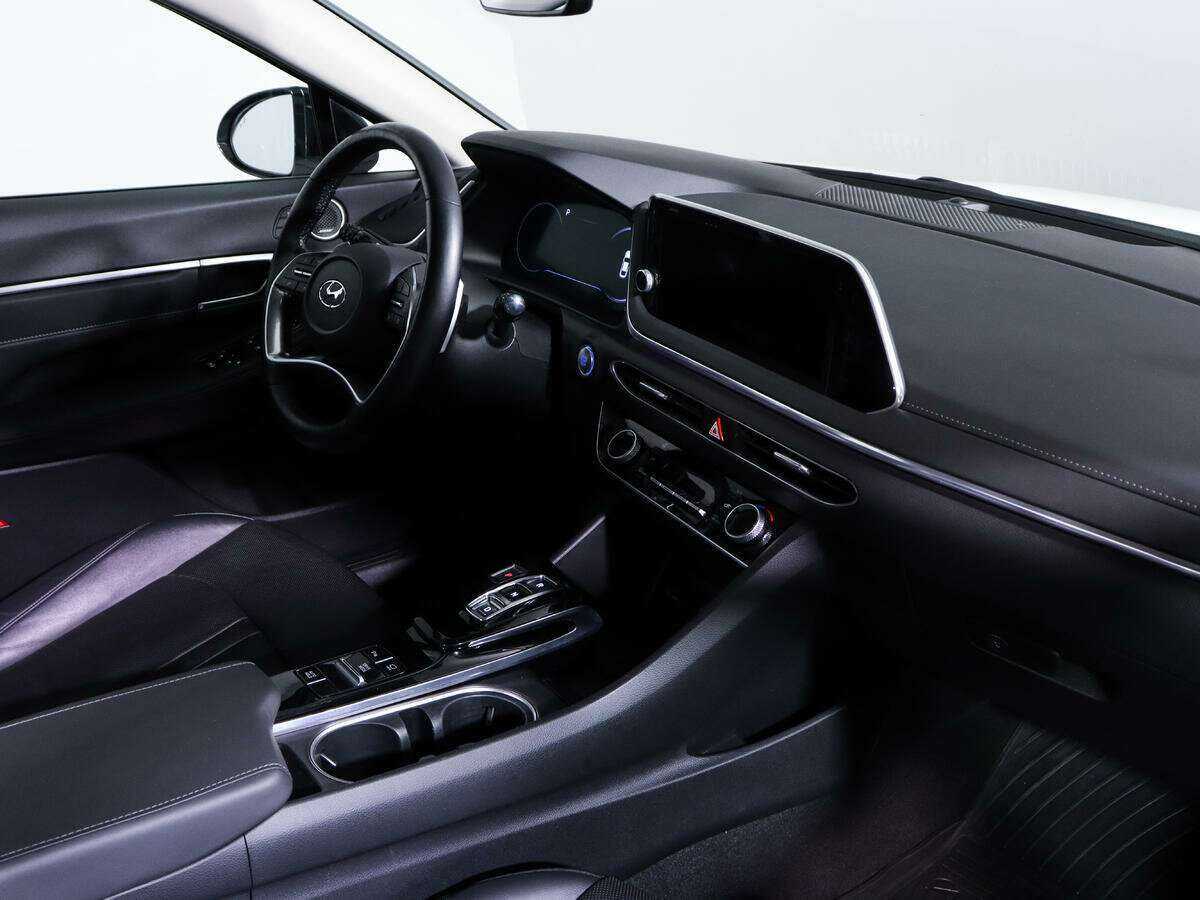 Купить Hyundai Sonata, 2020, 108 112 км, фото №9