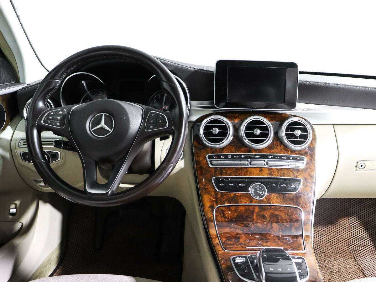 Купить Mercedes-Benz C-Класс 180, 2014, 98 000 км, фото №9