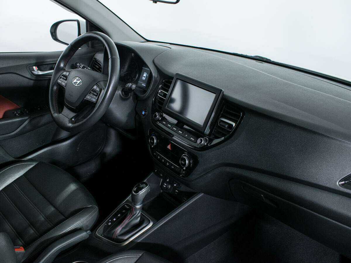 Купить Hyundai Solaris, 2020, 57 321 км, фото №9