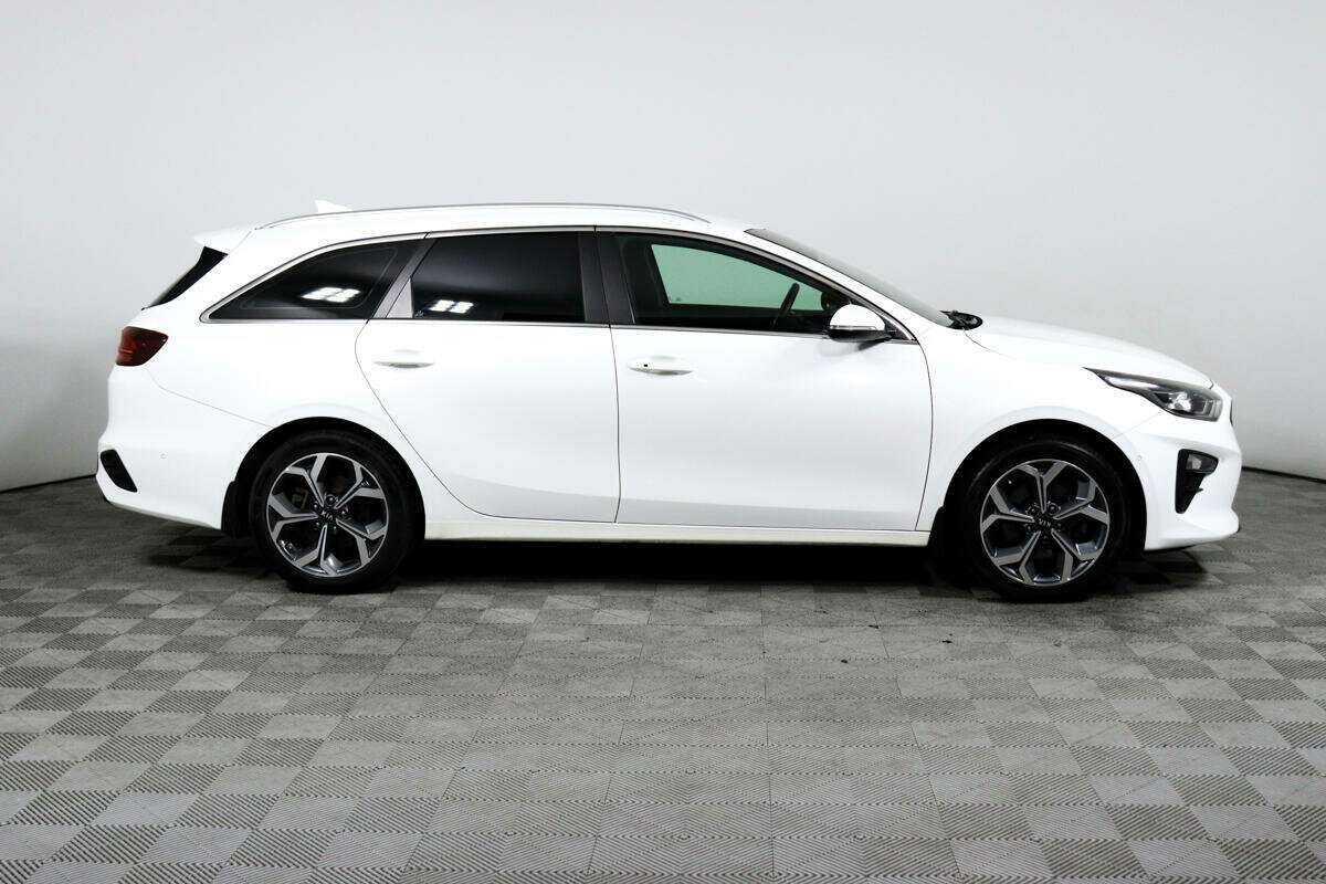 Купить Kia Ceed, 2019, 32 000 км, фото №4