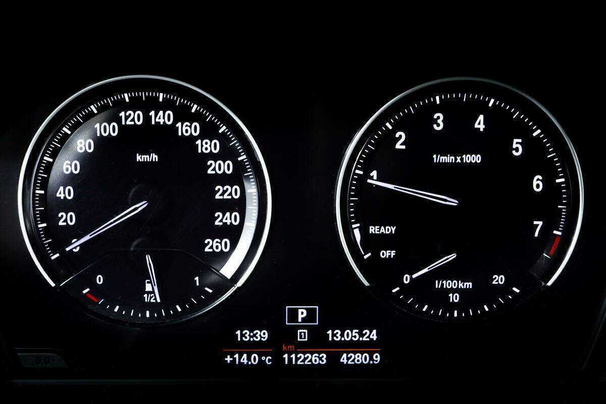 Купить BMW 1 серии 118i, 2018, 112 261 км, фото №10