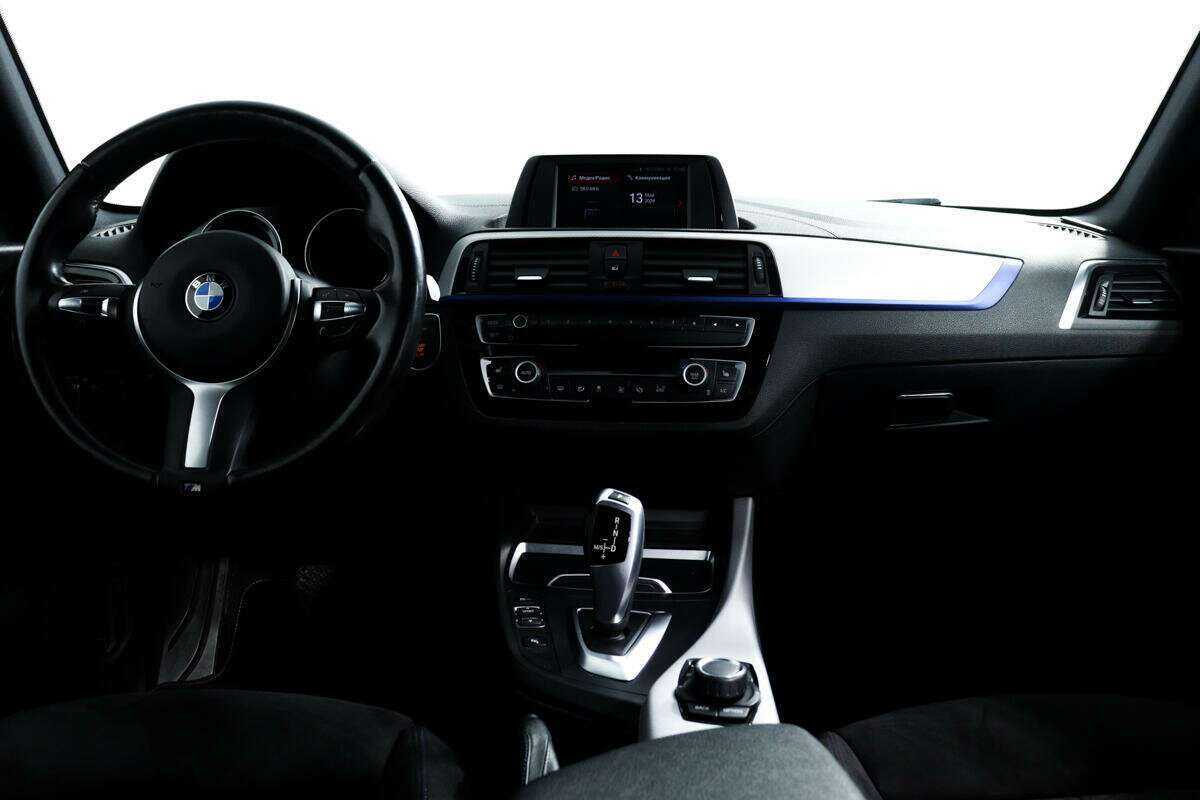 Купить BMW 1 серии 118i, 2018, 112 261 км, фото №11