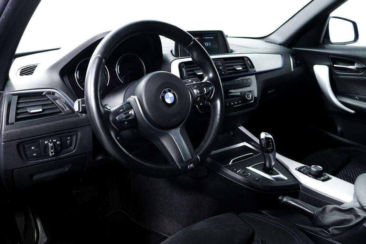 Купить BMW 1 серии 118i, 2018, 112 261 км, фото №13
