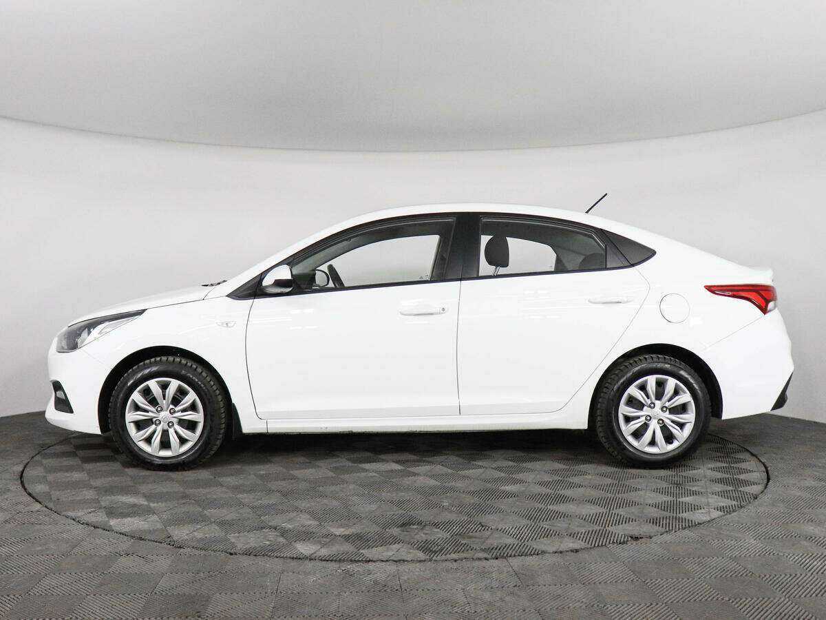 Купить Hyundai Solaris, 2019, 52 919 км, фото №7