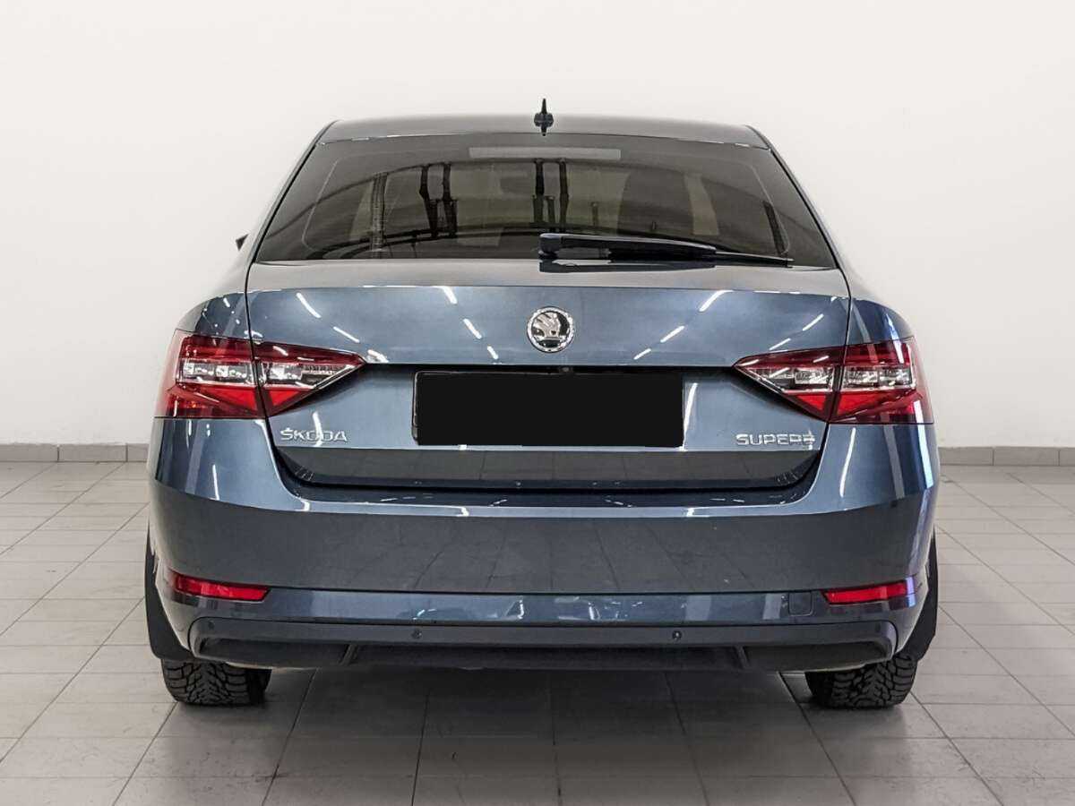 Купить Skoda Superb, 2017, 118 105 км, фото №6