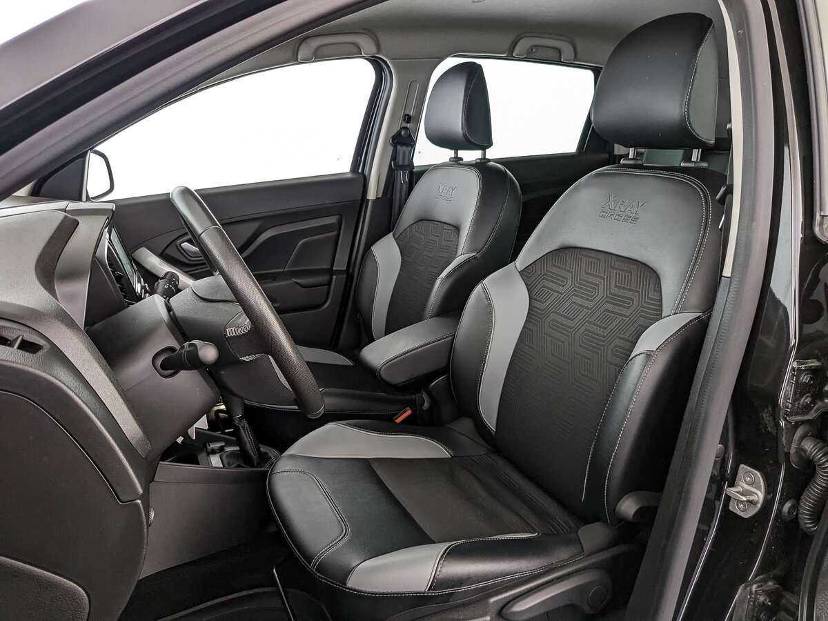 Купить Lada (ВАЗ) XRAY Cross, 2021, 57 152 км, фото №16