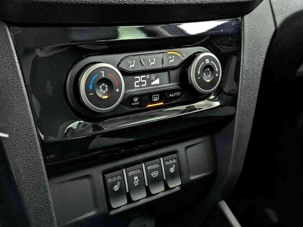 Купить Lada (ВАЗ) XRAY Cross, 2021, 57 152 км, фото №17