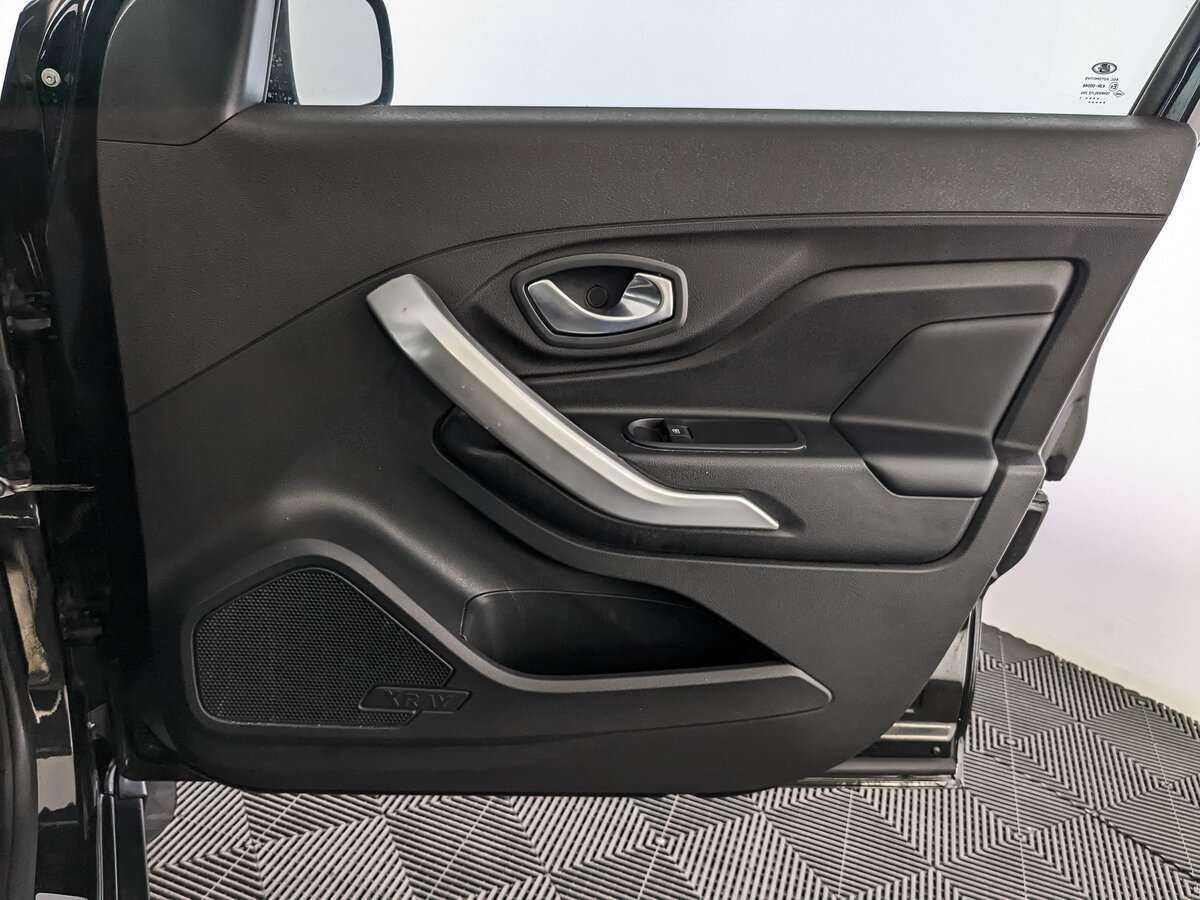 Купить Lada (ВАЗ) XRAY Cross, 2021, 57 152 км, фото №21