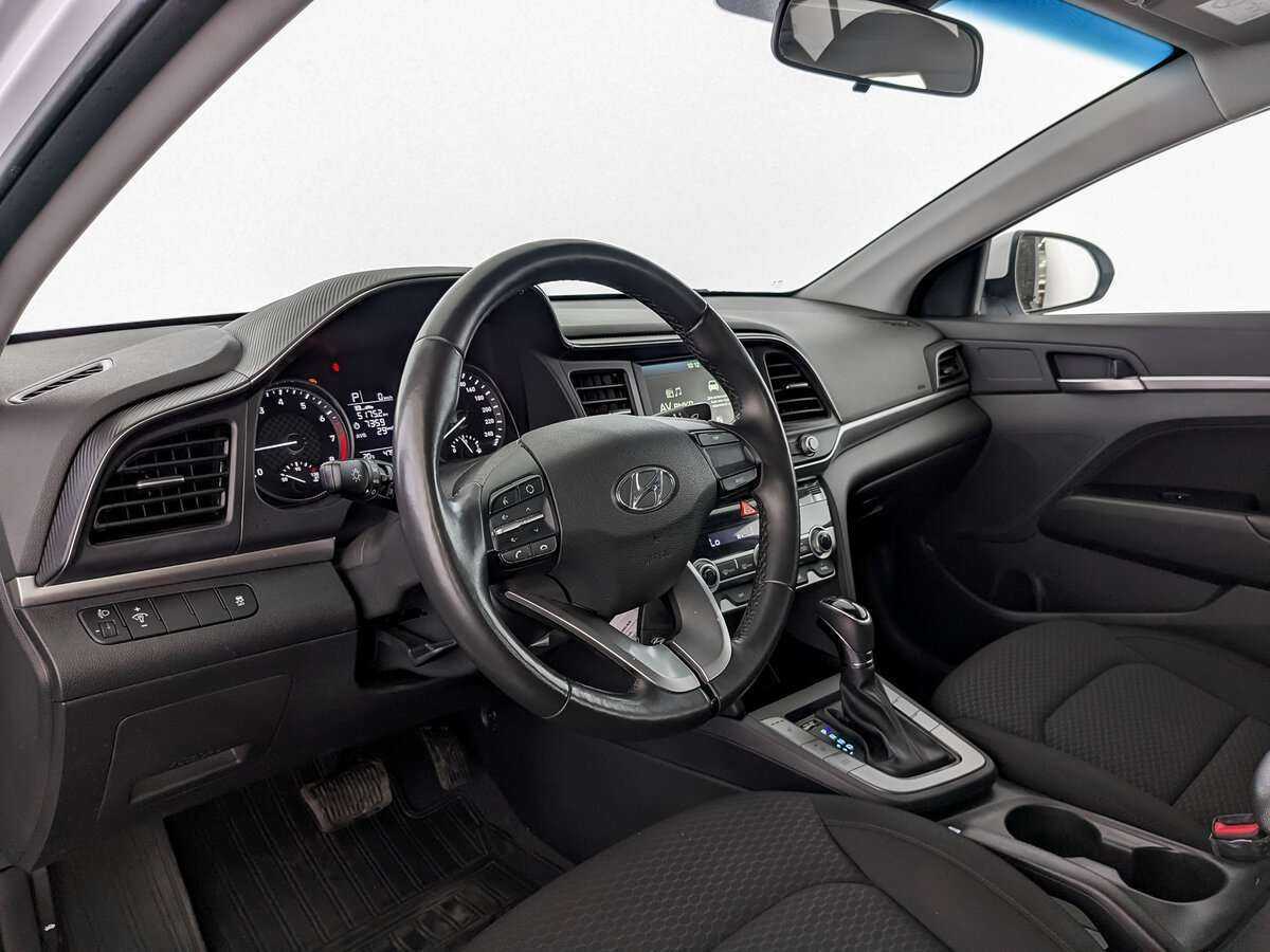Купить Hyundai Elantra, 2020, 71 482 км, фото №14