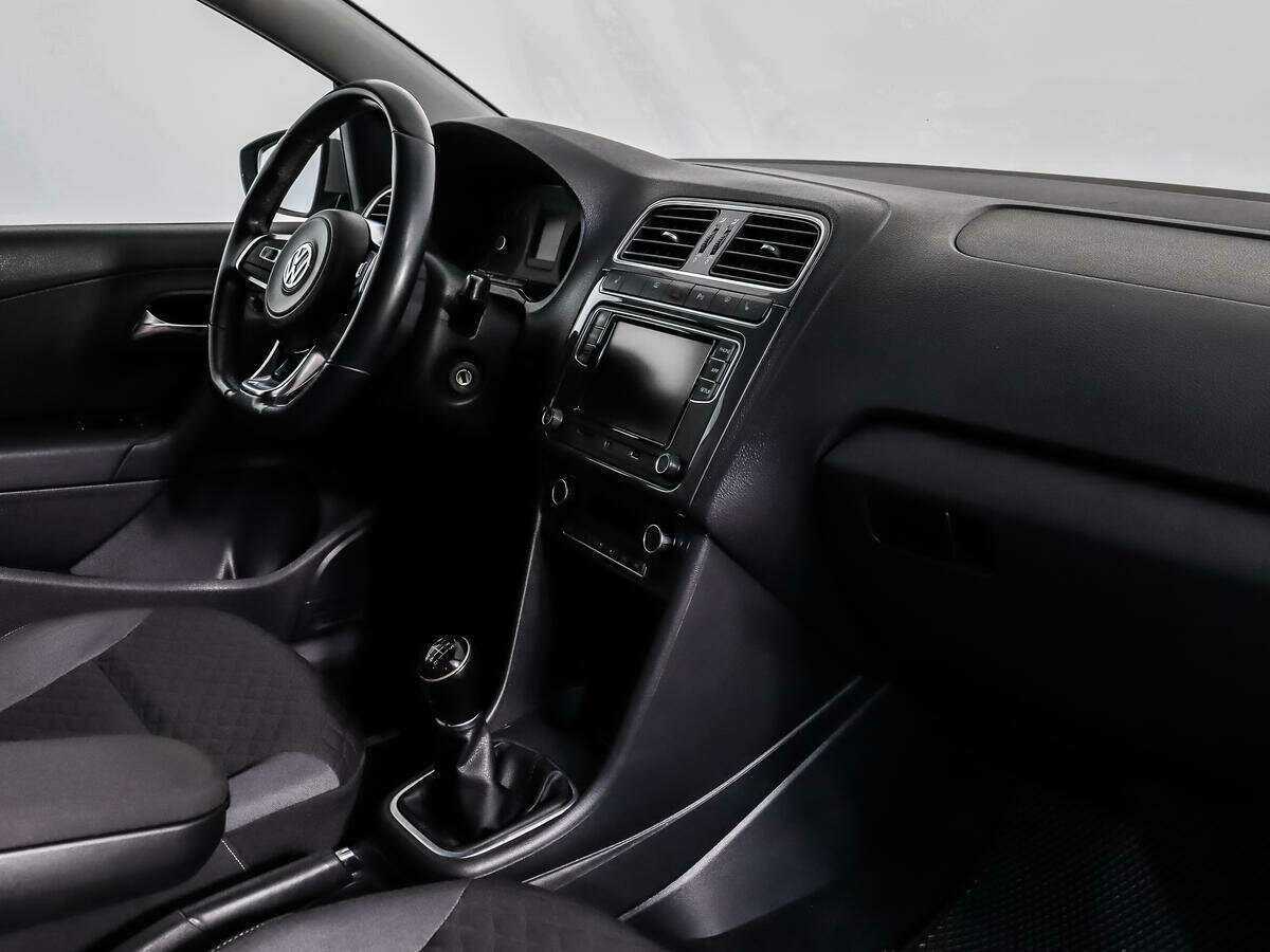 Купить Volkswagen Polo, 2018, 131 298 км, фото №11
