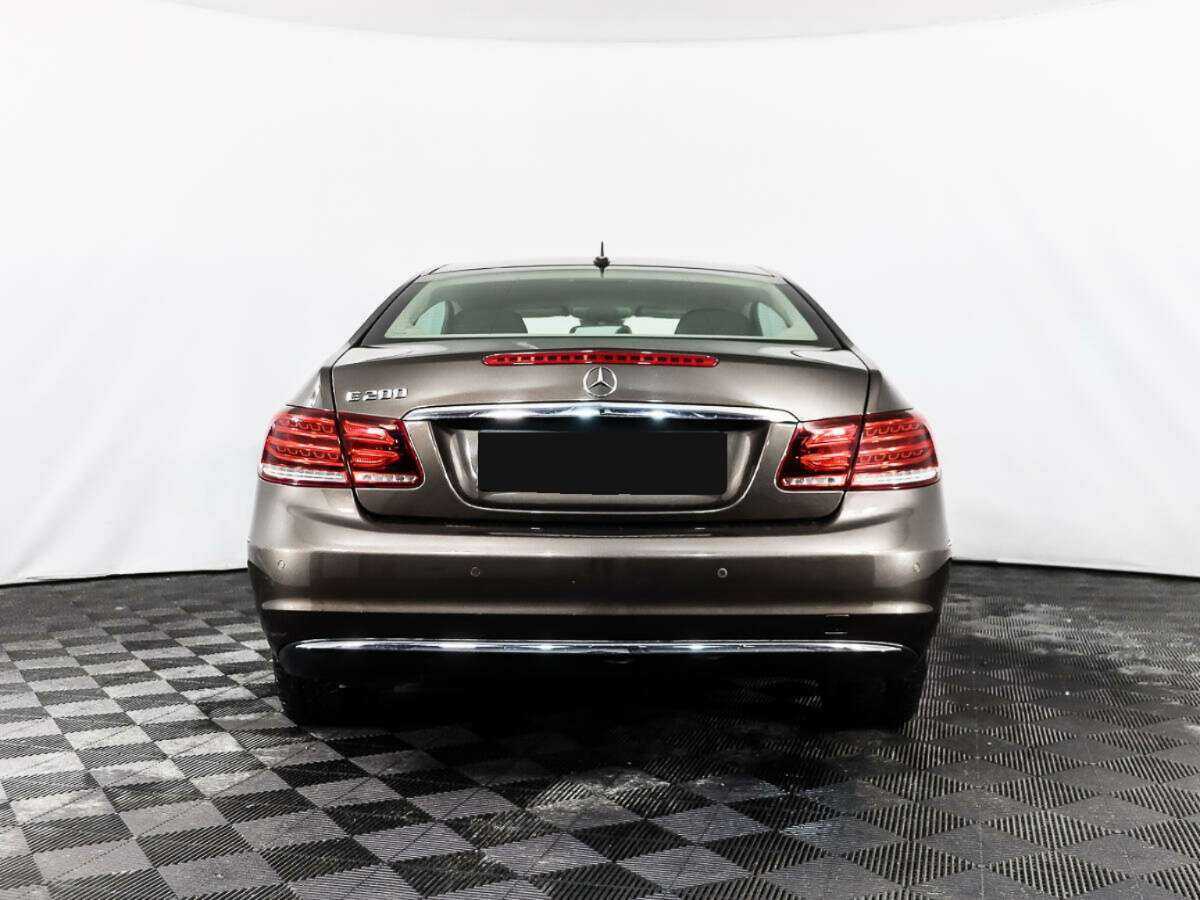 Купить Mercedes-Benz E-Класс 200, 2014, 83 000 км, фото №6