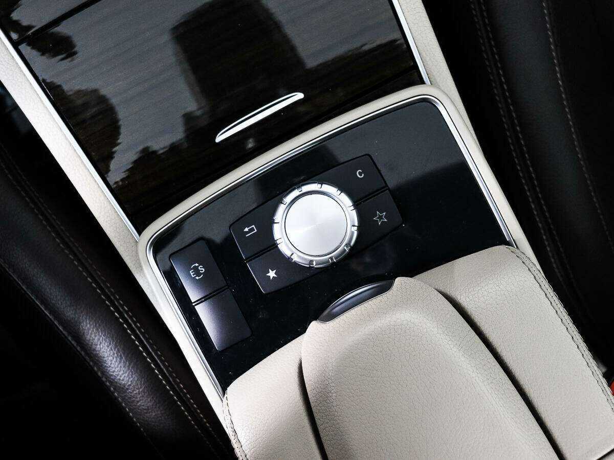 Купить Mercedes-Benz E-Класс 200, 2014, 83 000 км, фото №11