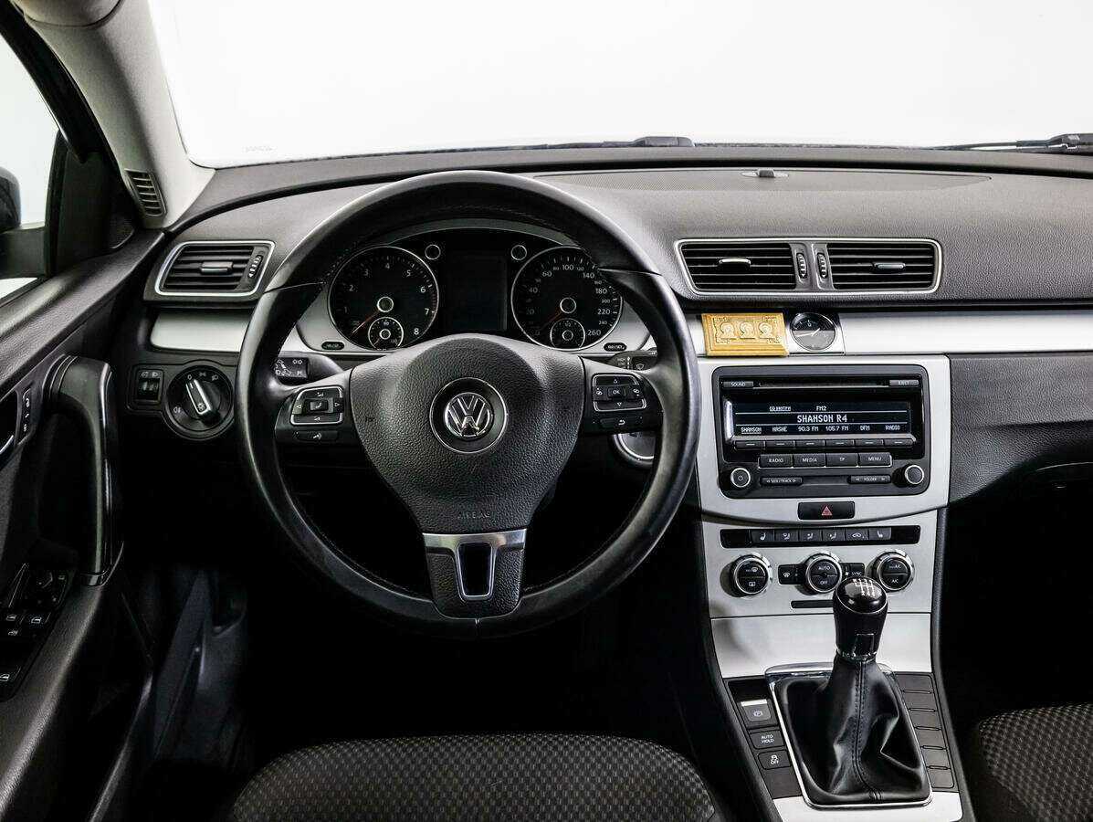 Купить Volkswagen Passat, 2013, 145 126 км, фото №12