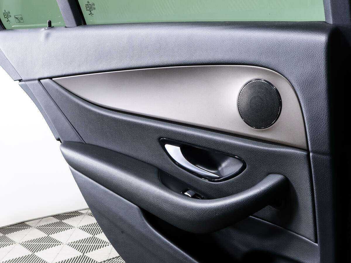 Купить Mercedes-Benz E-Класс 220 d, 2016, 161 477 км, фото №17