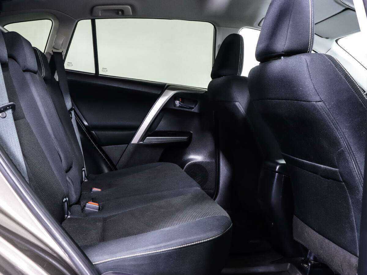 Купить Toyota RAV4, 2017, 69 277 км, фото №15