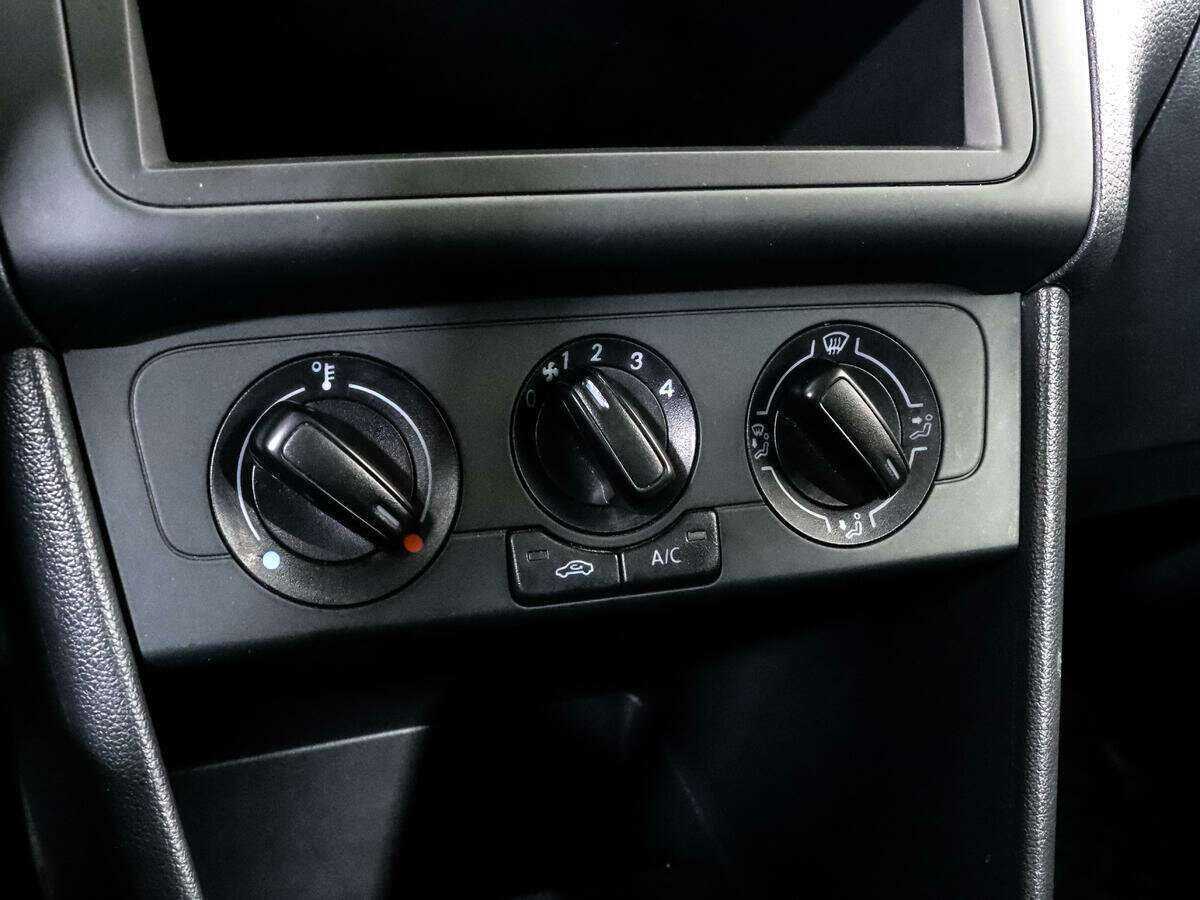 Купить Volkswagen Polo, 2018, 9 150 км, фото №14