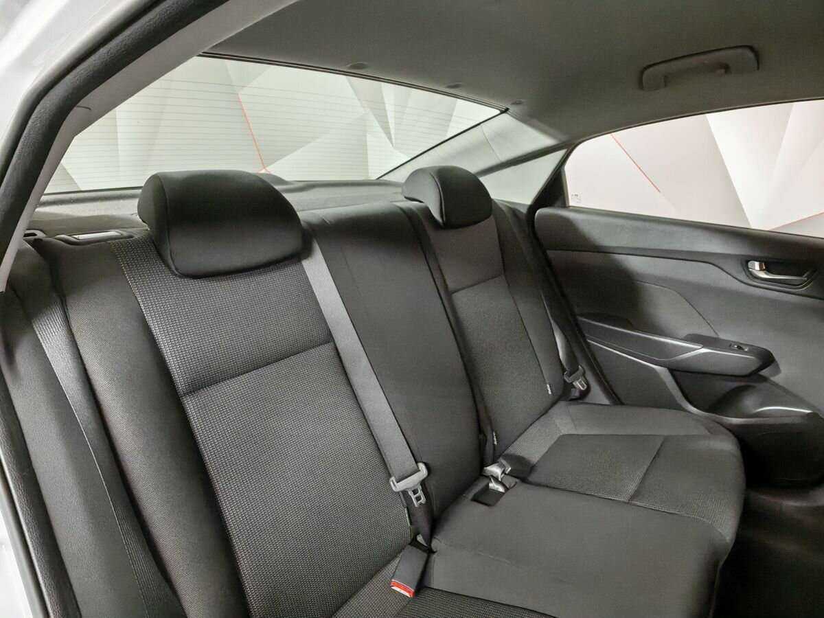 Купить Hyundai Solaris, 2019, 121 640 км, фото №13