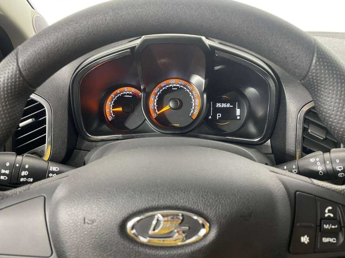 Купить Lada (ВАЗ) XRAY Cross, 2021, 35 367 км, фото №9