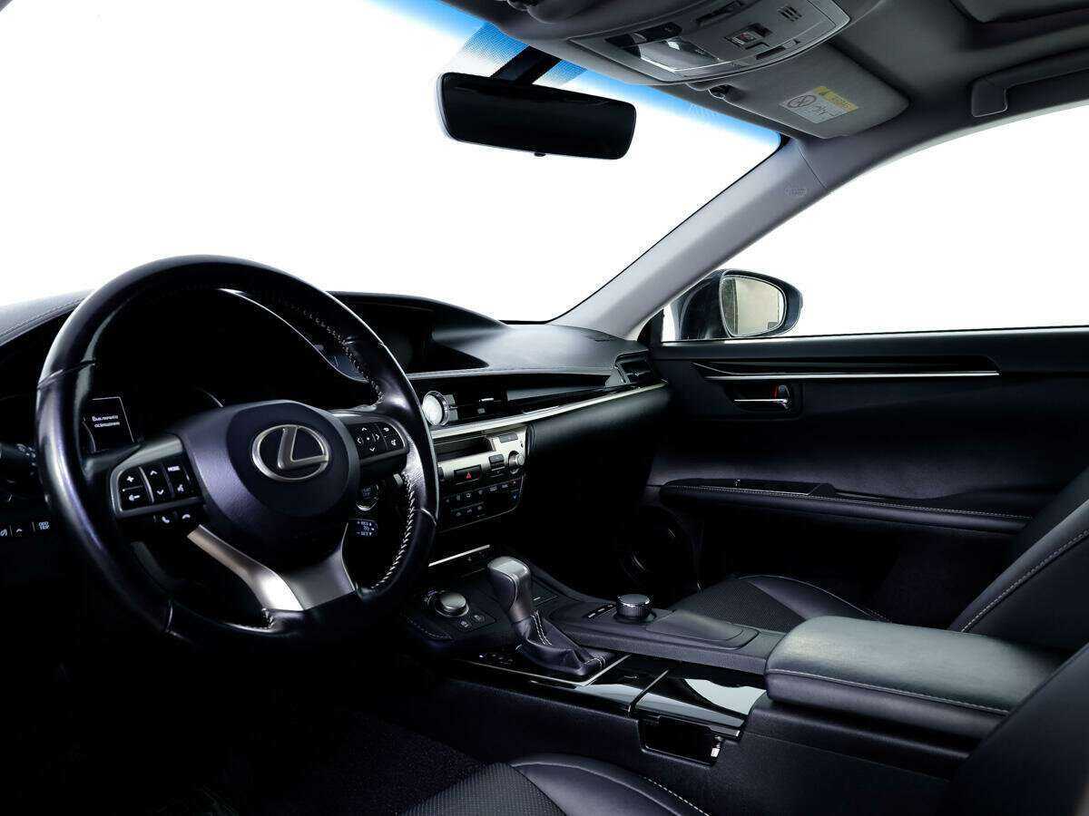 Купить Lexus ES 200, 2017, 104 501 км, фото №11