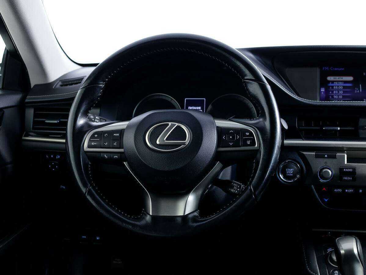 Купить Lexus ES 200, 2017, 104 501 км, фото №24
