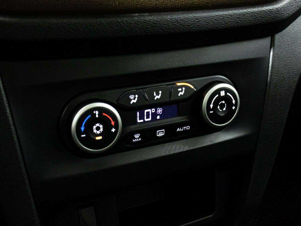 Купить Lada (ВАЗ) XRAY, 2019, 80 472 км, фото №17