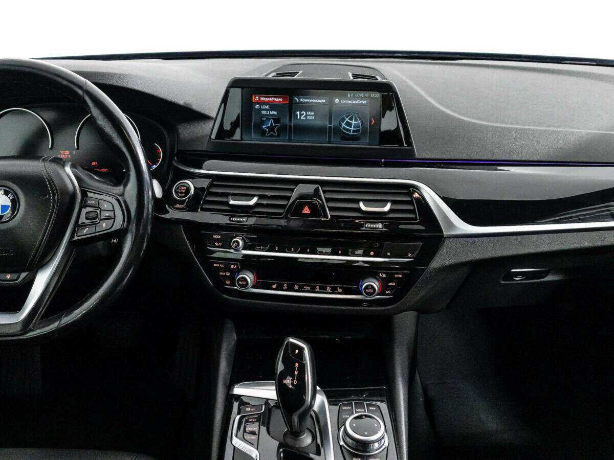 Купить BMW 5 серии 520d, 2017, 226 976 км, фото №14