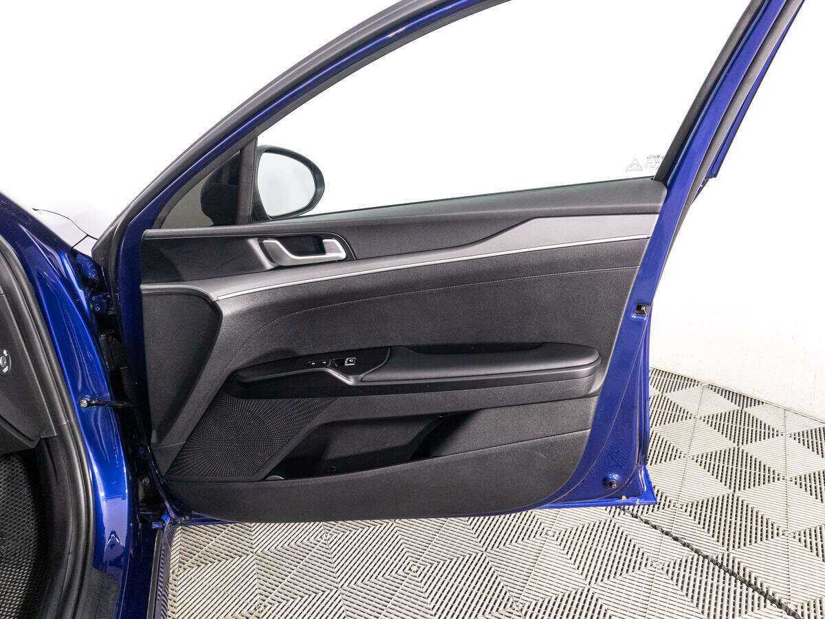 Купить Kia K5, 2020, 90 425 км, фото №27