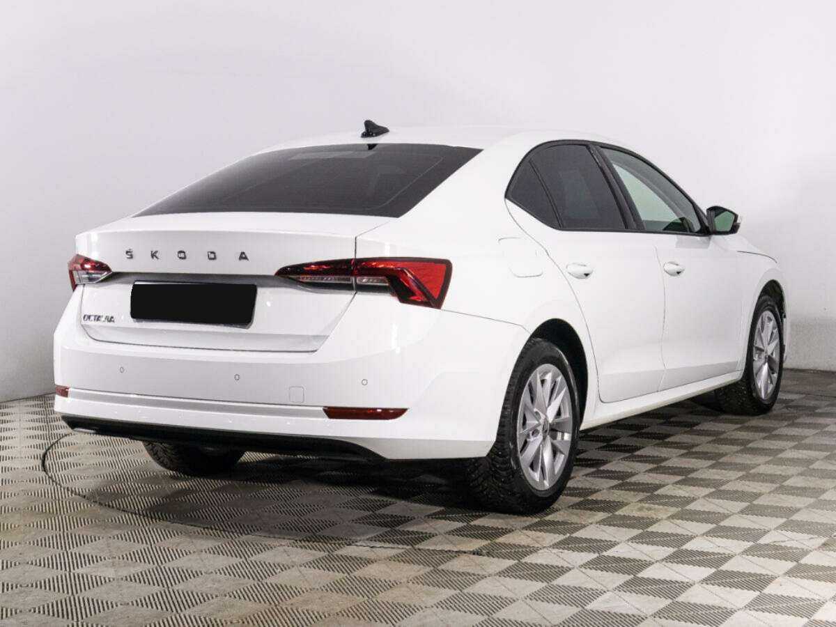 Купить Skoda Octavia, 2021, 30 735 км, фото №5