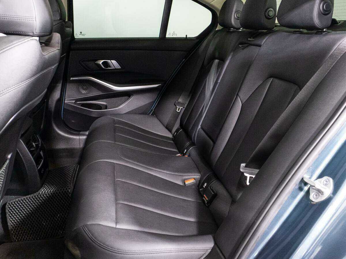 Купить BMW 3 серии 318d, 2020, 88 265 км, фото №10
