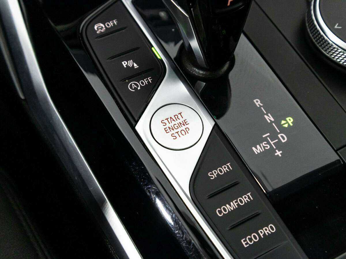 Купить BMW 3 серии 318d, 2020, 88 265 км, фото №19