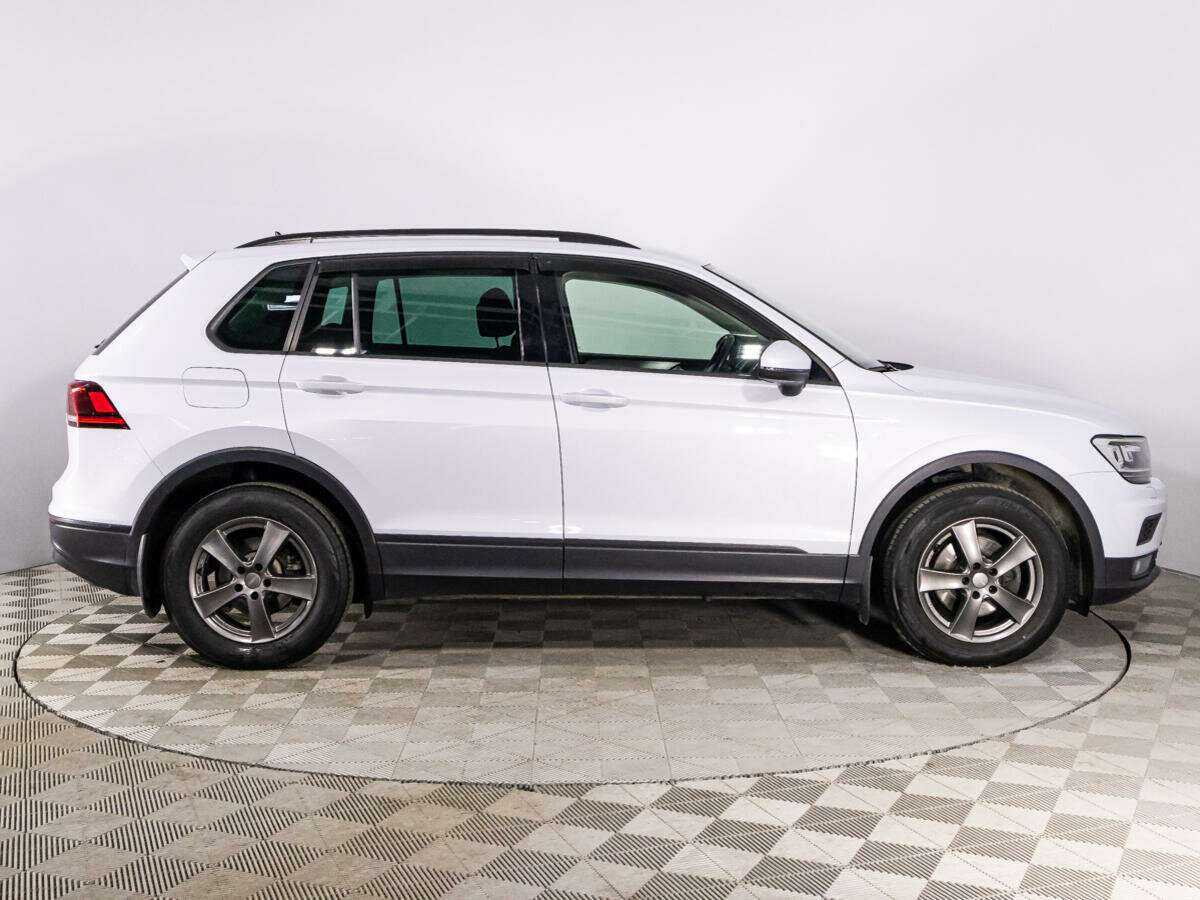 Купить Volkswagen Tiguan L, 2019, 74 014 км, фото №4