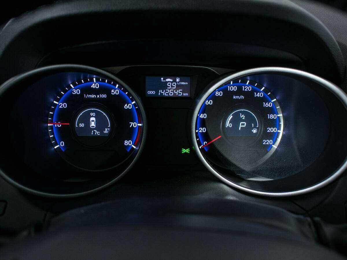 Купить Hyundai ix35, 2012, 142 645 км, фото №11