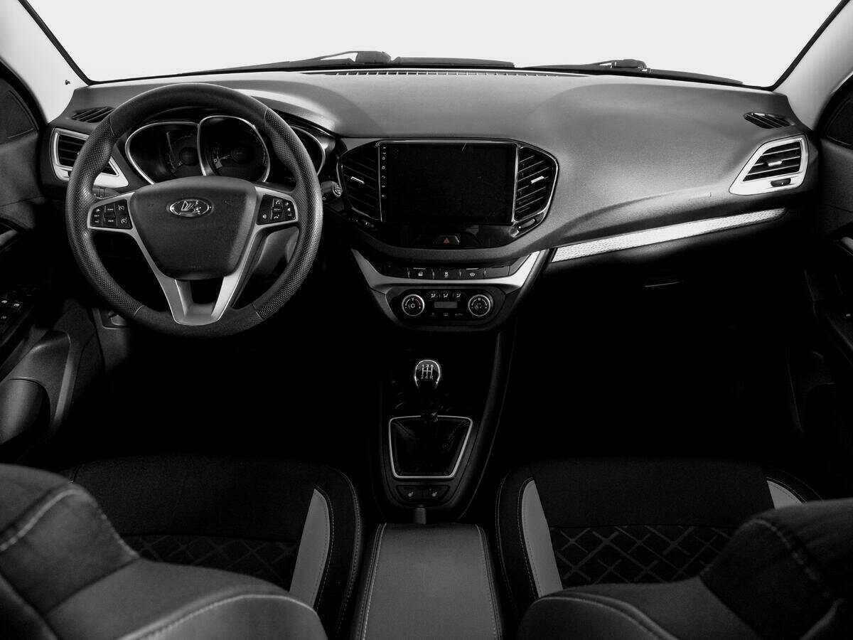 Купить Lada (ВАЗ) Vesta SW Cross, 2018, 88 976 км, фото №12