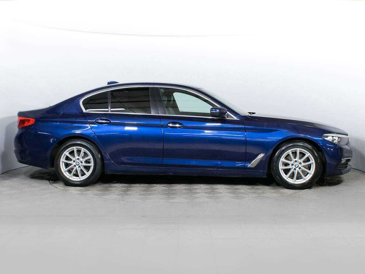 Купить BMW 5 серии 520i, 2018, 140 000 км, фото №4